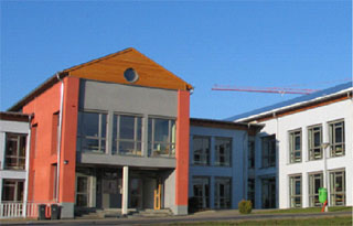 schoul.jpg